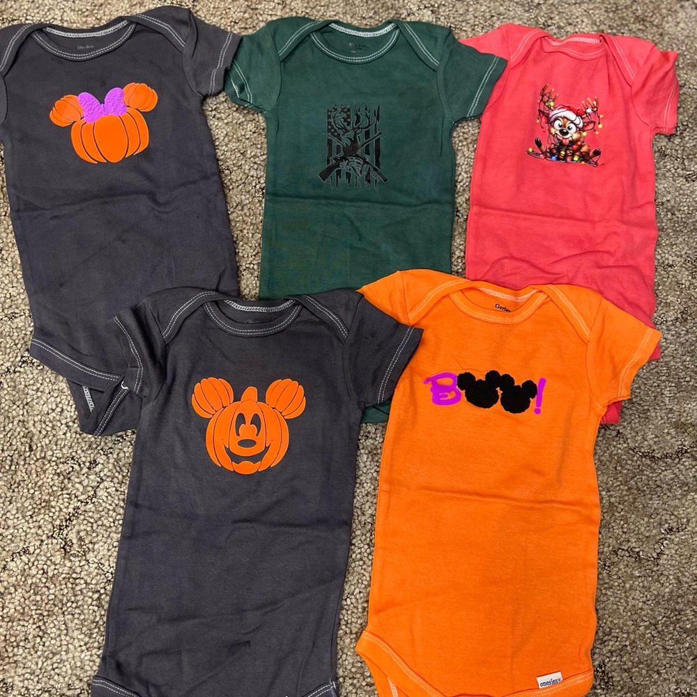 Onesie Bundle - Picture 1 of 6